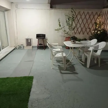 Alex House Apartment *