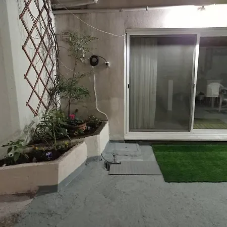 Apartmán Alex House *